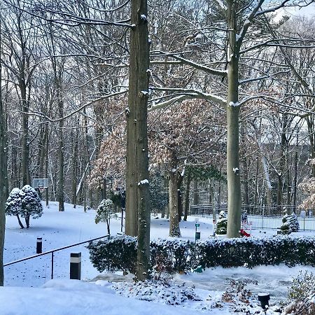 Hilton Westchester Rye Brook Exterior foto