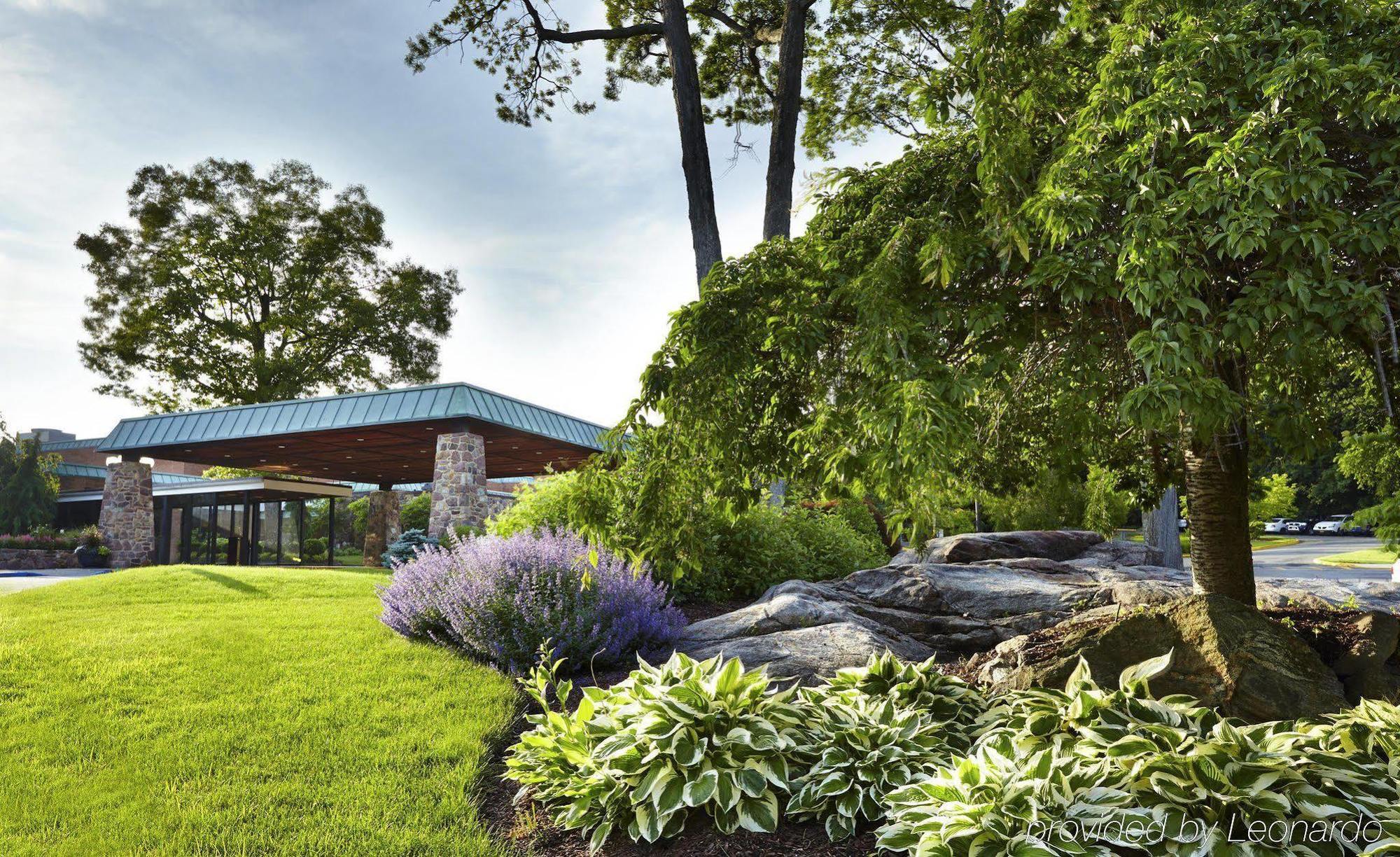 Hilton Westchester Rye Brook Exterior foto
